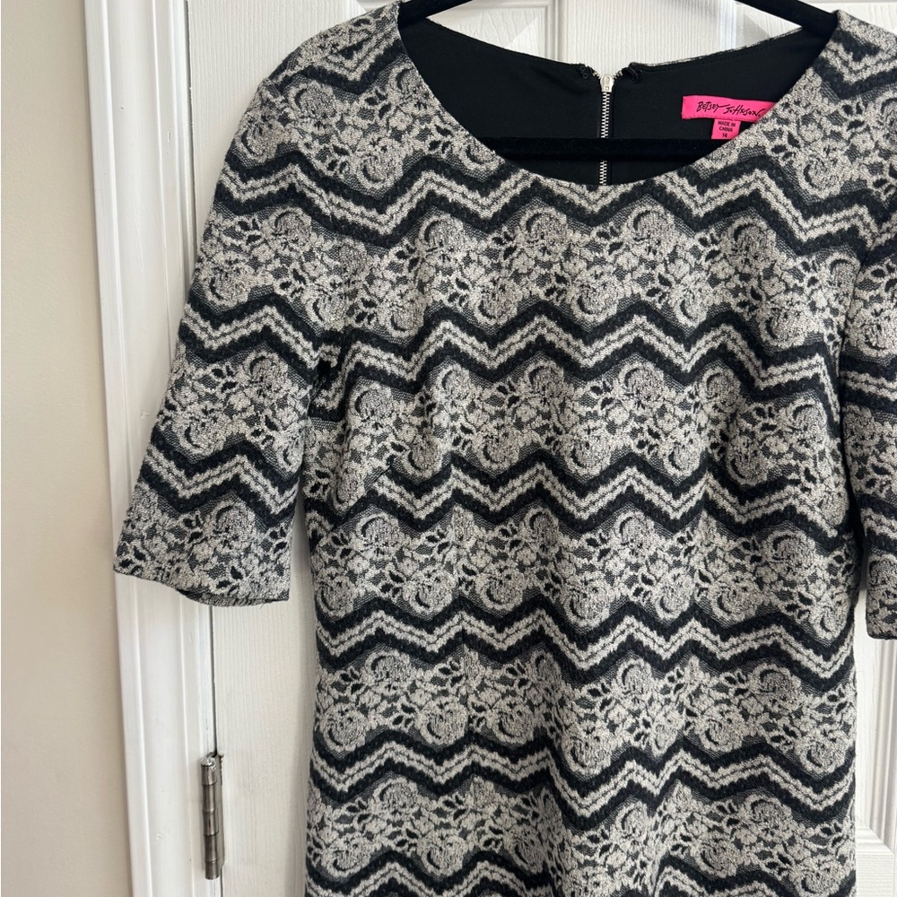 BETSEY JOHNSON Brocade Floral Zigzag Print Midi Sheath Dress Size 14 - Picture 2 of 5